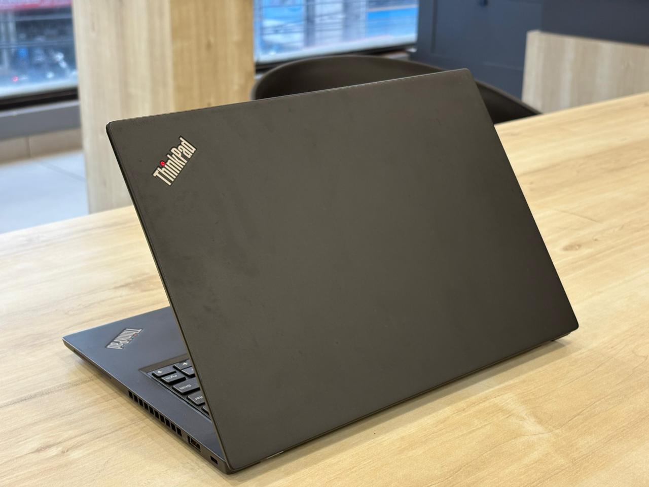 Lenovo Thinkpad X390