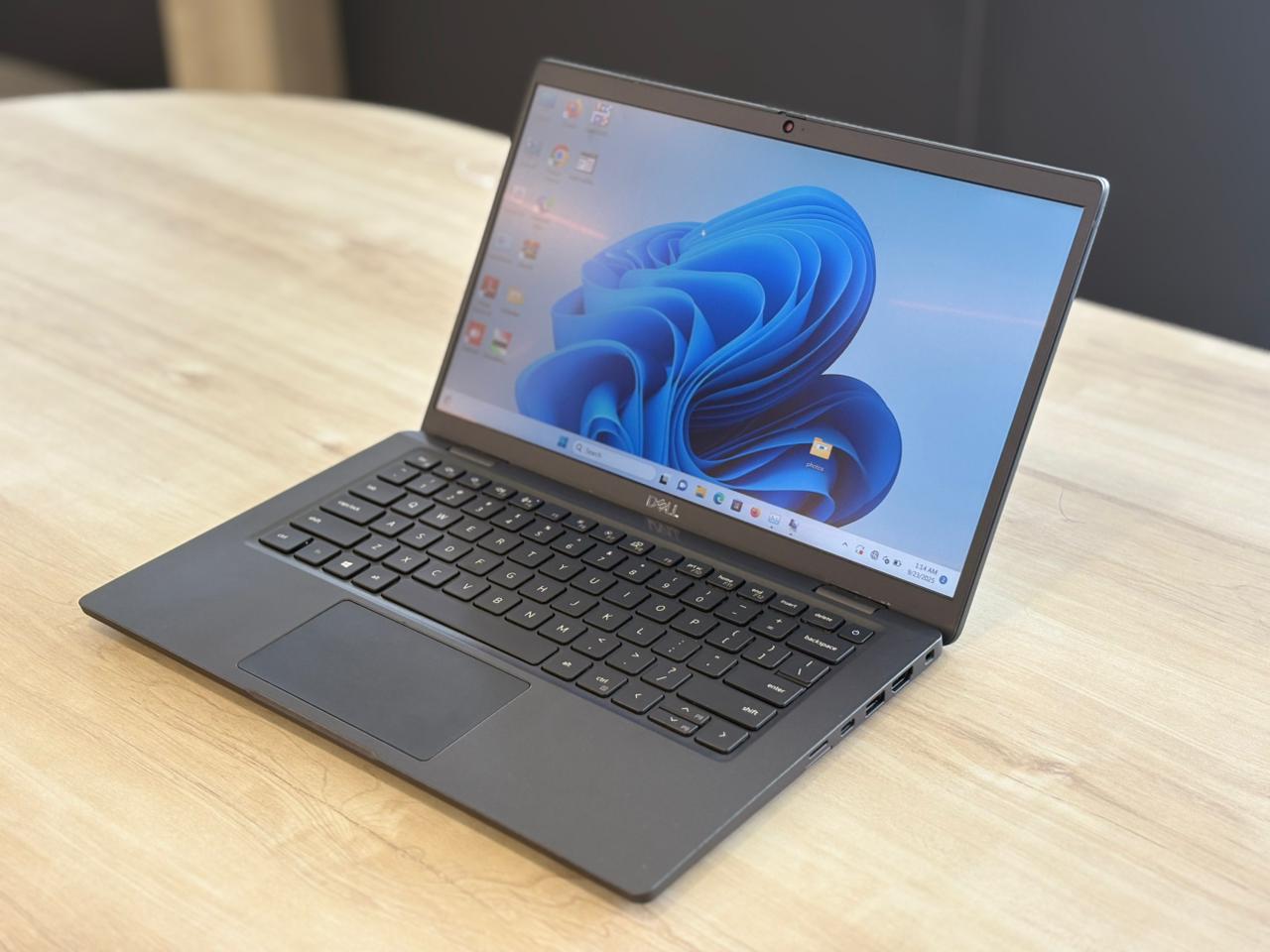 Dell Latitude 7320